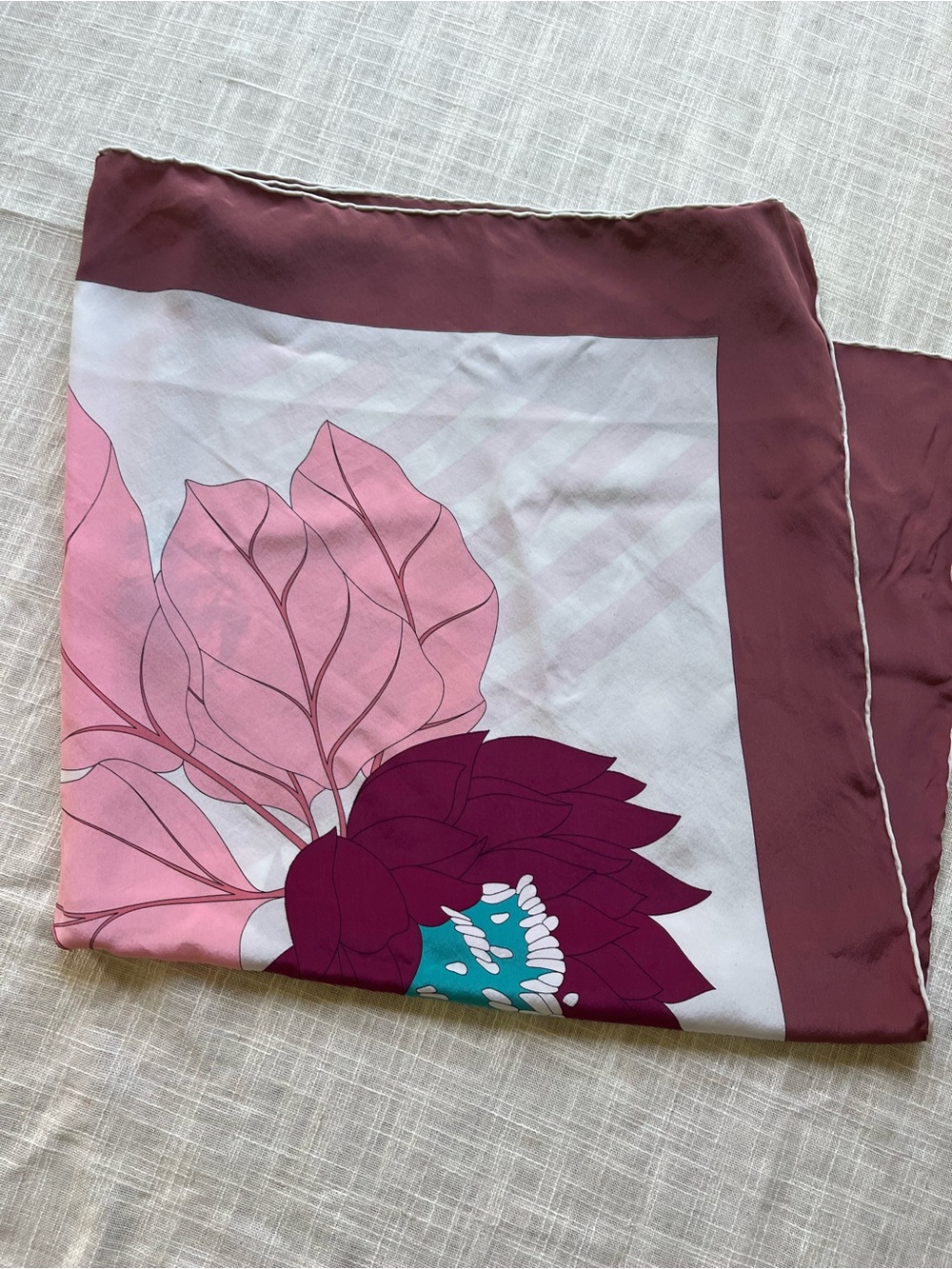 70s French Silk Bandana - Large 35x35" - Picture 14 of 15